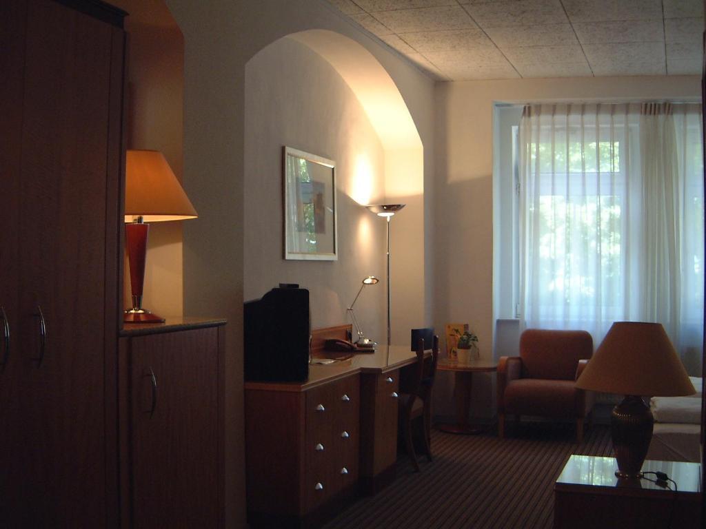 Hotel Restaurant Toscana Naumburg Naumburg  Pokoj fotografie