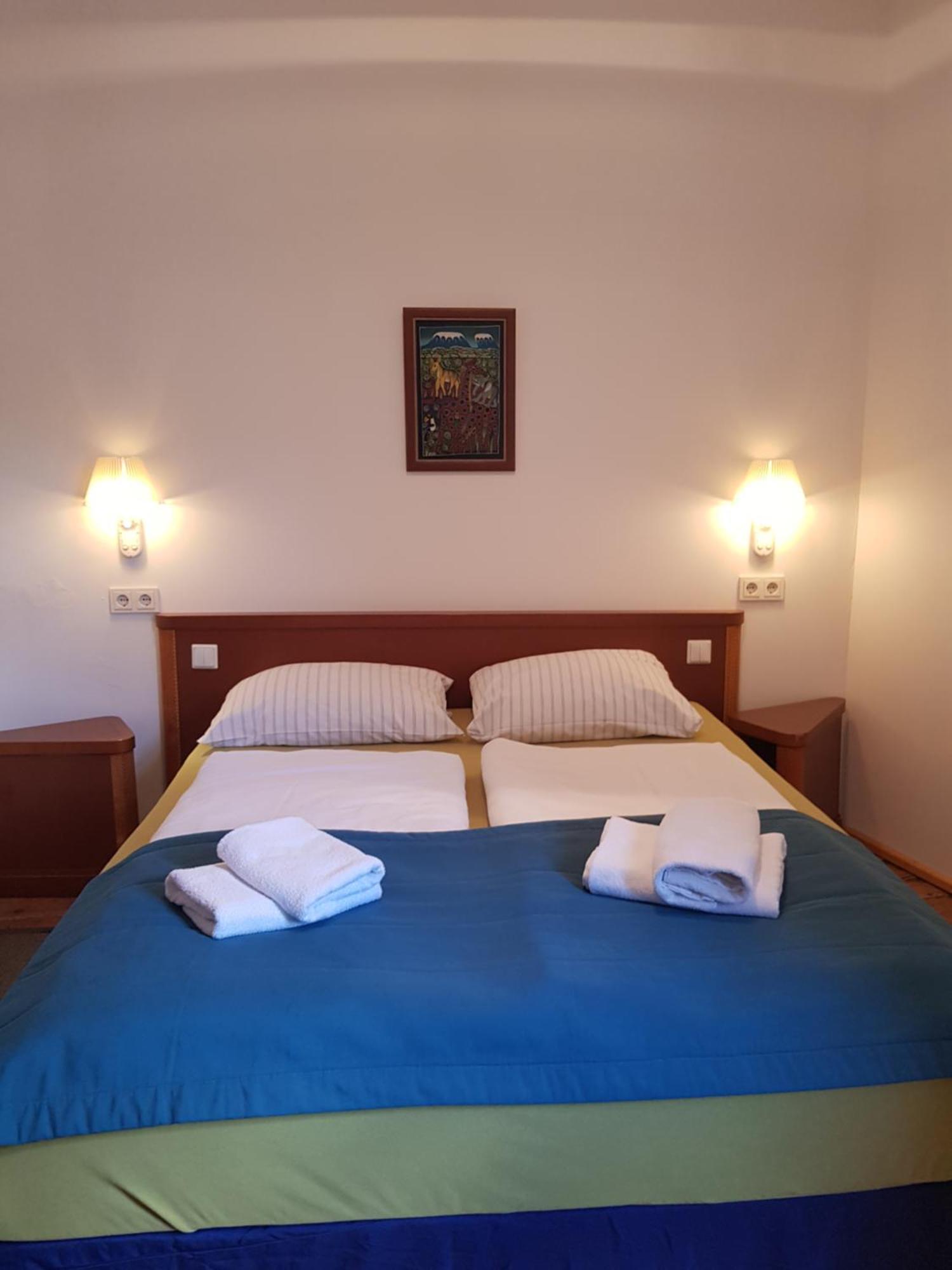Hotel Restaurant Toscana Naumburg Naumburg  Pokoj fotografie